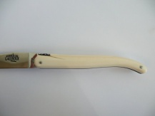 exclusives 12 cm Messer in Elfenbein von Virgilio Munoz anstelle der Biene wurde ein Edelweiss gearbeitet.