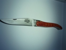 12 cm Messer Griff in Koralle und Elfenbein.