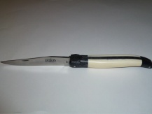 12 cm Messer aus Elfenbein mit Carbon anstelle der Biene wurde ein Löwenkopf ziseliert
